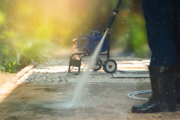 Best Pool Deck Cleaning in Prieville, NC